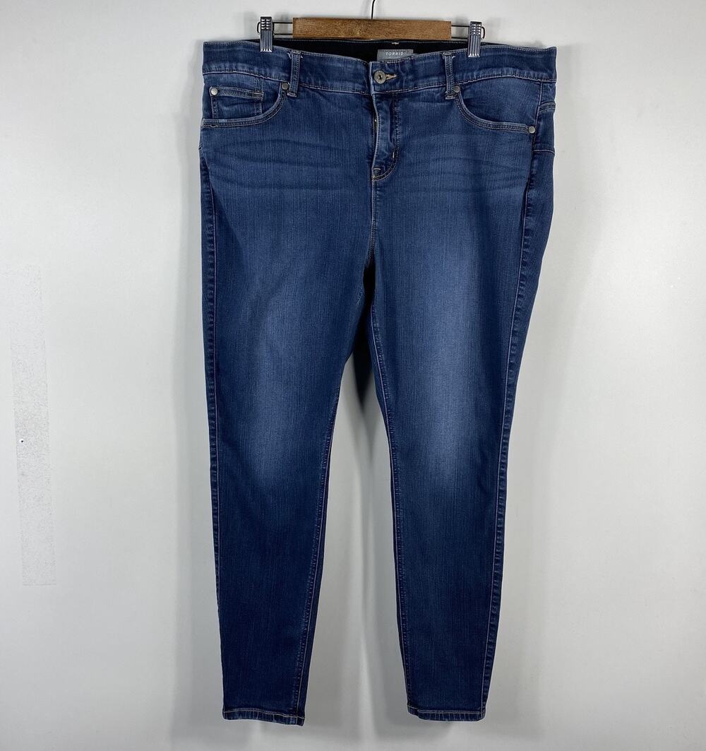 Torrid Skinny Jeans 22 Bombshell High-Rise Premium Stretch Blue Medium Wash